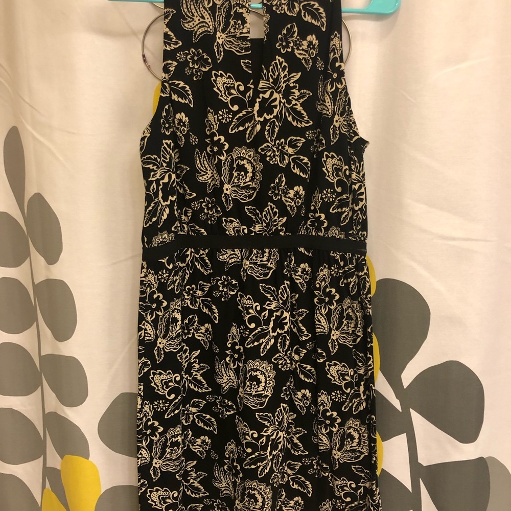 Loft Pattern Dress - Picture 3 of 3